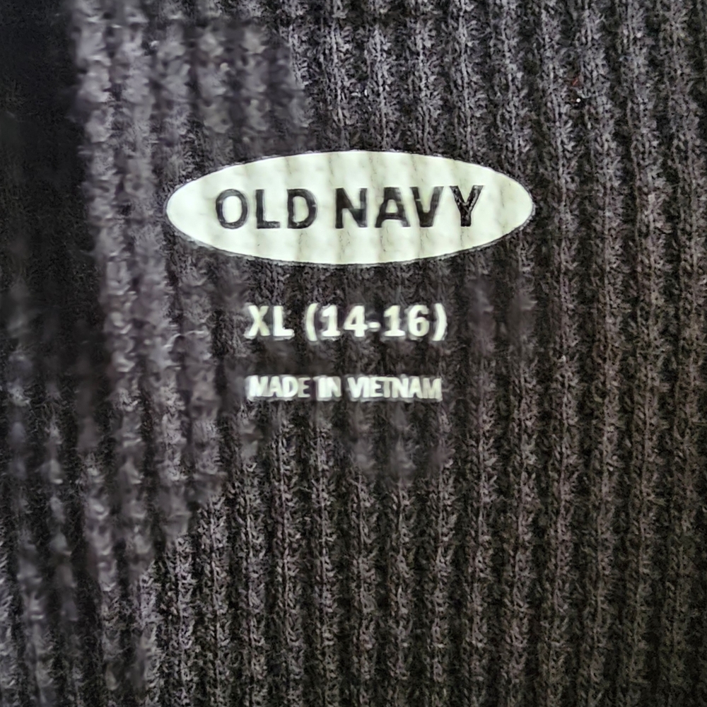 Old Navy Black Ribbed Knit Top - Picture 2 of 3